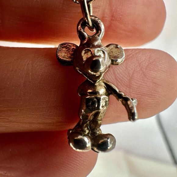 silver tone mickey mouse pendant necklace - Picture 8 of 11